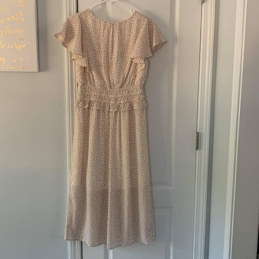 Floral midi dress with flutter sleeve and rouching at waist size M cottage - Picture 9 of 13